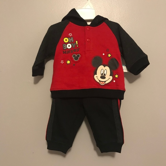 NWT Disney Mickey Mouse Sweats Hoodie Pants Set